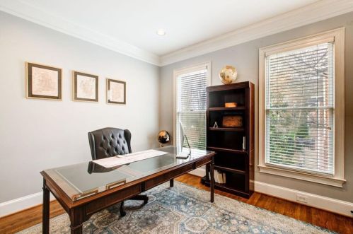 4450 Crestwicke Pointe, Atlanta GA  30319-1081 exterior