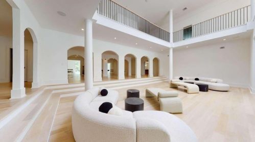 3206 Arden Rd, Atlanta GA  30327-1262 exterior