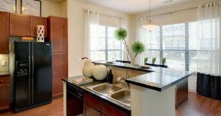13801 Napoli Dr, Houston TX  77070-2659 exterior