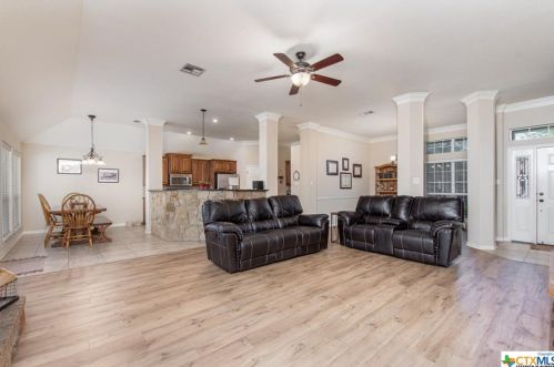 2602 Twin Ridge Ct, Morgans Point, TX 76513-1387