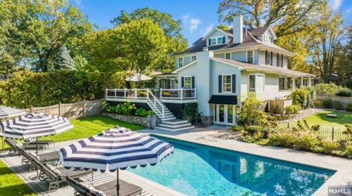 55 Valley View Ave, Ridgewood, NJ 07450-2430