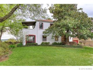 222 Woodrow Pl, Tulsa OK  74106-5529 exterior