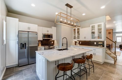 4223 Chambers St, Cincinnati, OH 45223-1825