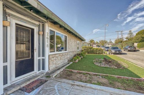 2618 Sheri Ln, Lemon Grove, CA 91945-3213