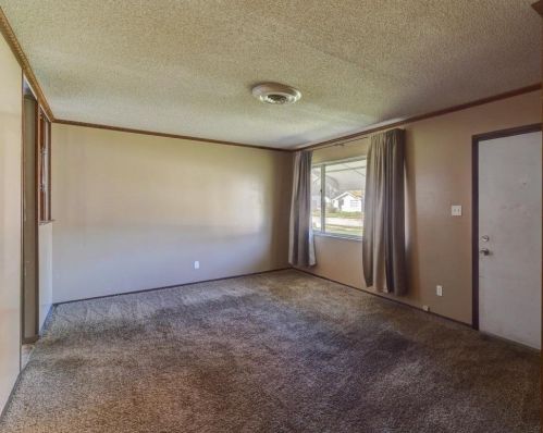 1630 174th Pl, Hammond, IN 46324-2906