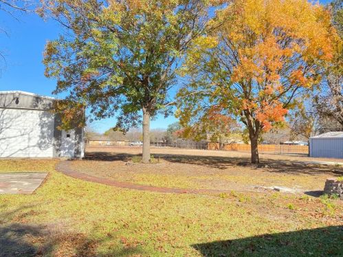 6216 Rdg Rd, Fort Worth TX  76133-7726 exterior