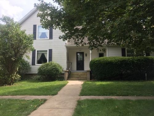 333 Walnut St, Sheffield, IL 61361-9031