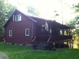 101 Heron Cove Rd, Wakefield, NH 03872-3704