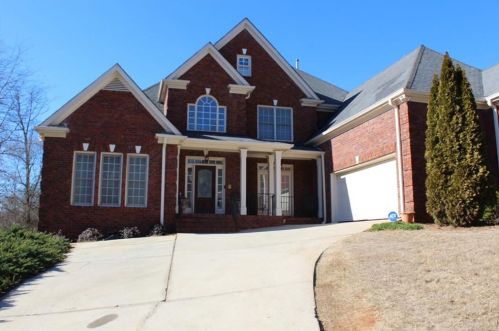 3945 Glen Park Dr, Lithonia, GA 30038-3692