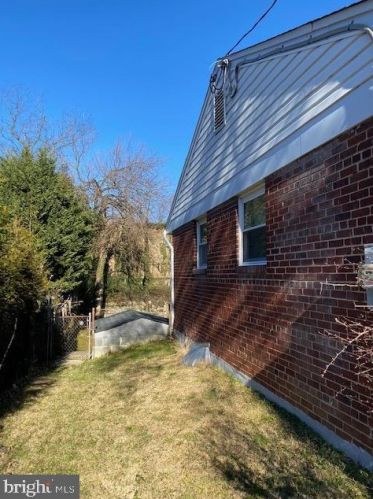 1711 Lansdowne Way, Silver Spring MD  20910-1443 exterior