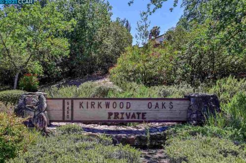 5450 Kirkwood Dr, Concord CA  94521-1655 exterior