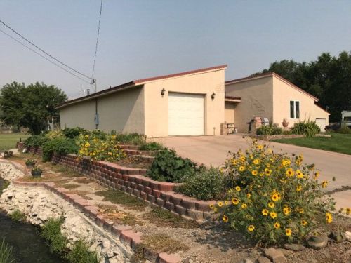 509 River St, Baker, ID 83467-4651
