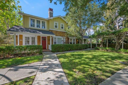 138 Naramore Ln, Los Gatos, CA 95032-1304