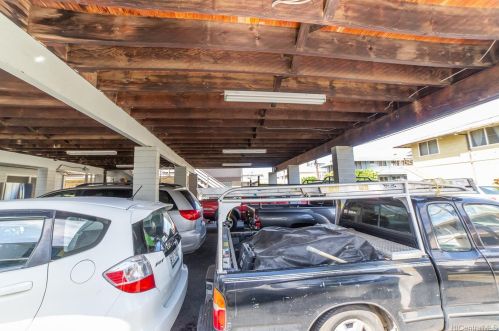 2969 Varsity Cir, Honolulu HI  96826-1745 exterior