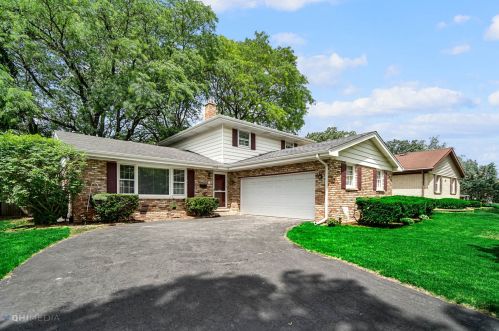 19108 Loomis Ave, Homewood, IL 60430-4422