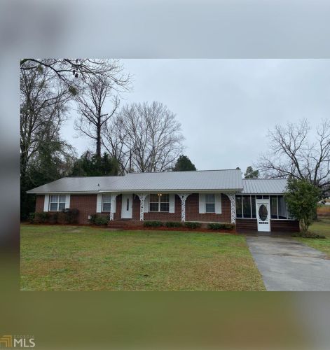 205 Cooper St, Hiltonia, GA 30467-2446