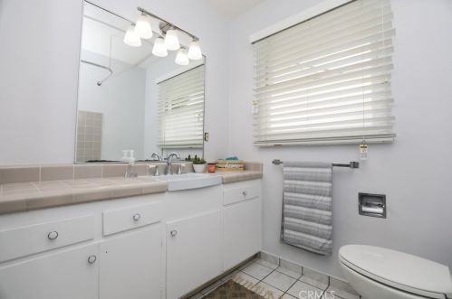 9840 Corella Ave, Whittier CA  90603-1732 exterior