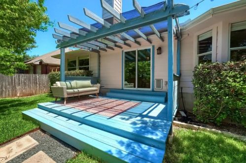 15028 Babbling Brk Dr, Austin TX  78728-4349 exterior