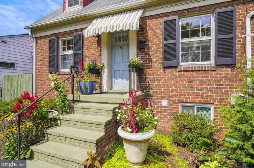 2307 Homestead Dr, Silver Spring MD 20902-4950 exterior