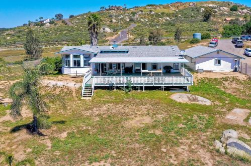 299 Passing Ln, Ramona, CA 92065-5000