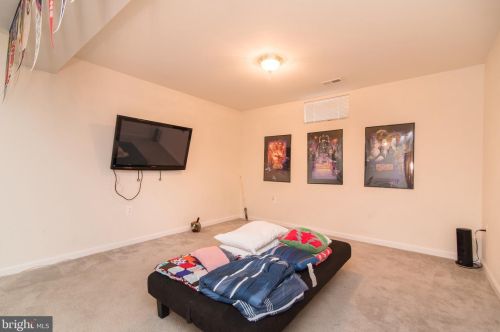 479 Prospect Hl Blvd, Charles Town WV 25414-5498 exterior