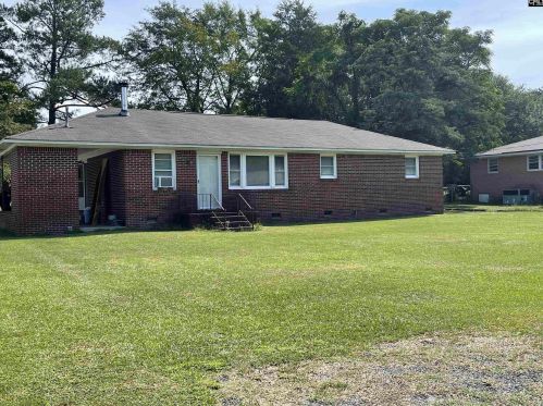 202 Woodvine Dr, Lexington, SC 29072-2326