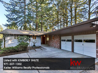 715 Viewmont Dr, Portland, OR 97225-6137