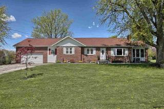 1601 Druck Vly Rd, York PA  17406-2419 exterior