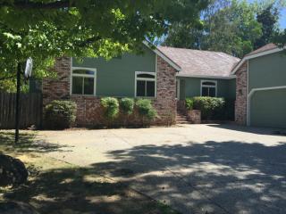 515 Perkins Way, Auburn, CA 95603-5757