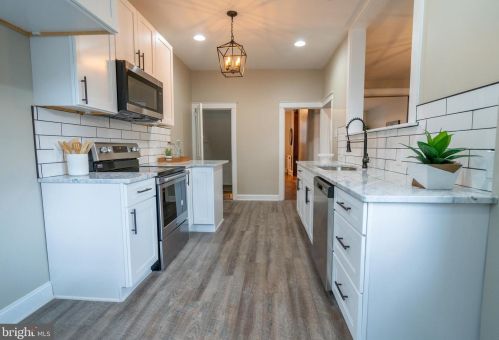 131 Ross St, Lancaster PA  17602-1926 exterior