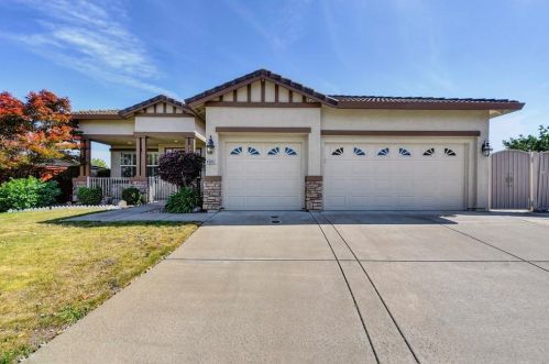 10912 Bianco Way, Rancho Cordova, CA 95670-6901