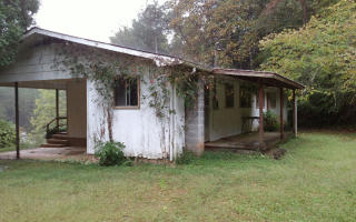445 Bill Barker Rd, Unaka, NC 28906-3740