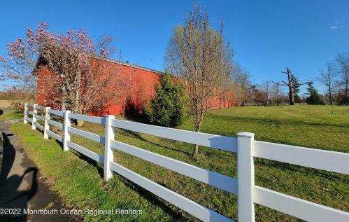 20 Province Line Rd, Plumsted Township, NJ 08533-1008