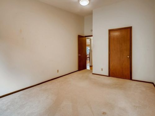 4385 Arden View Ct, Saint Paul MN  55112-1946 exterior