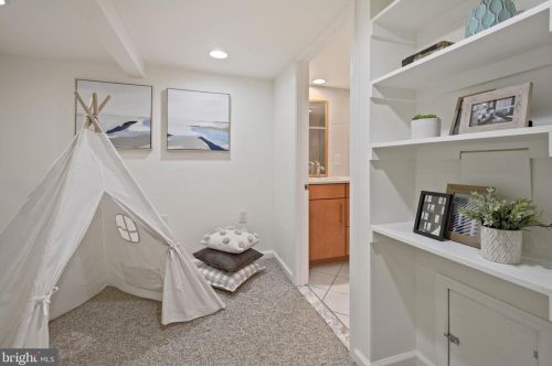 2700 Parker Ave, Silver Spring MD 20902-2645 exterior