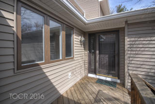 23 Macoun Dr, Mahwah, NJ 07430-3204