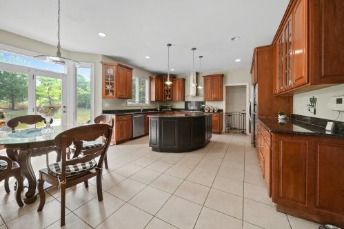 12465 Thornberry Dr, Lemont IL  60439-4616 exterior