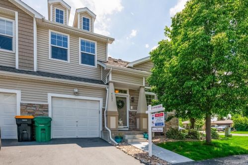 4627 Flower St, Denver, CO 80033-6828