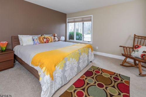 1005 Canal Rd, Princeton NJ  08540-8431 exterior