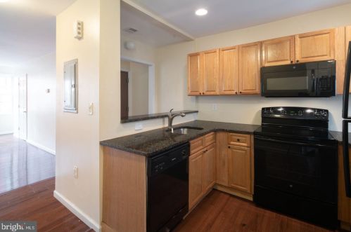 815 16 St, Philadelphia PA  19132-2341 exterior