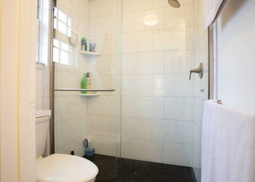 19 Creekwood Sq, Cincinnati OH 45246-3838 exterior