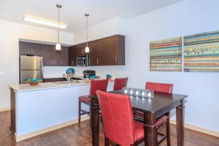 2900 Grand Ave, Everett WA  98201-3909 exterior