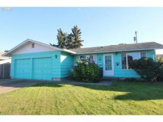 1129 Pleasant St, Springfield, OR 97477-2635