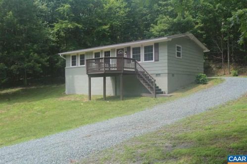 438 Little Mountain Rd, Bybee, VA 22963-4330