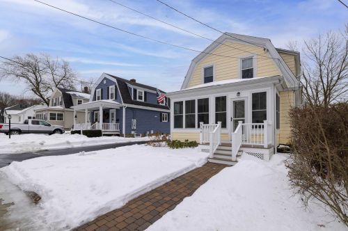 306 Aldrich Rd, Portsmouth, NH 03801-4908