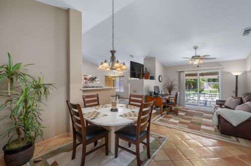 45035 Coldbrook Ln, La Quinta, CA 92253-4140