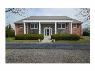 45 Robin Rd, Portsmouth, RI 02871-3710