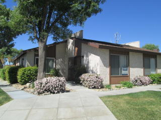 1254 Vista Serena Ave, Banning, CA 92220-2574