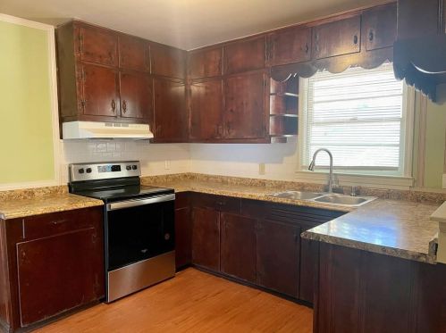 6666 Hwy 42, Rex GA 30273-2210 exterior