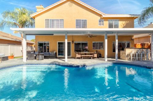 1142 Chaplin Way, Tracy CA  95376-8605 exterior